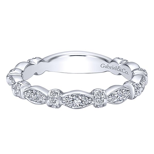 diamond patterned stacking ring in 14k white gold