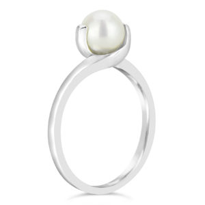 white gold pearl ring fresh water pearl solitaire ring
