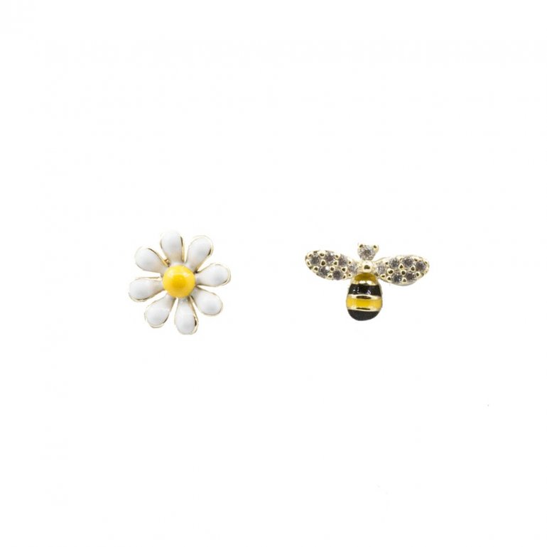 sterling silver daisy flower and bumble bee mismatch stud earrings set