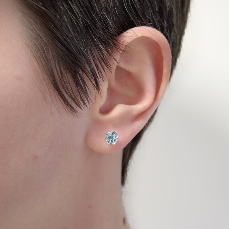 model white gold aquamarine stud earrings