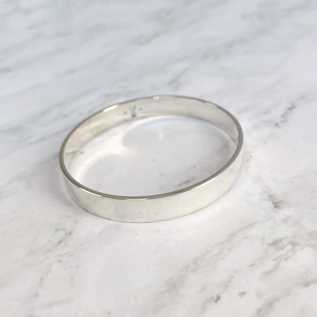 Tiffany & Co sterling silver key hole bangle bracelet