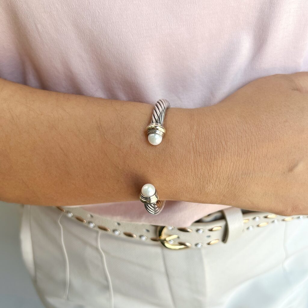 BR00253 David yurman sterling silver pearl bangle bracelet model