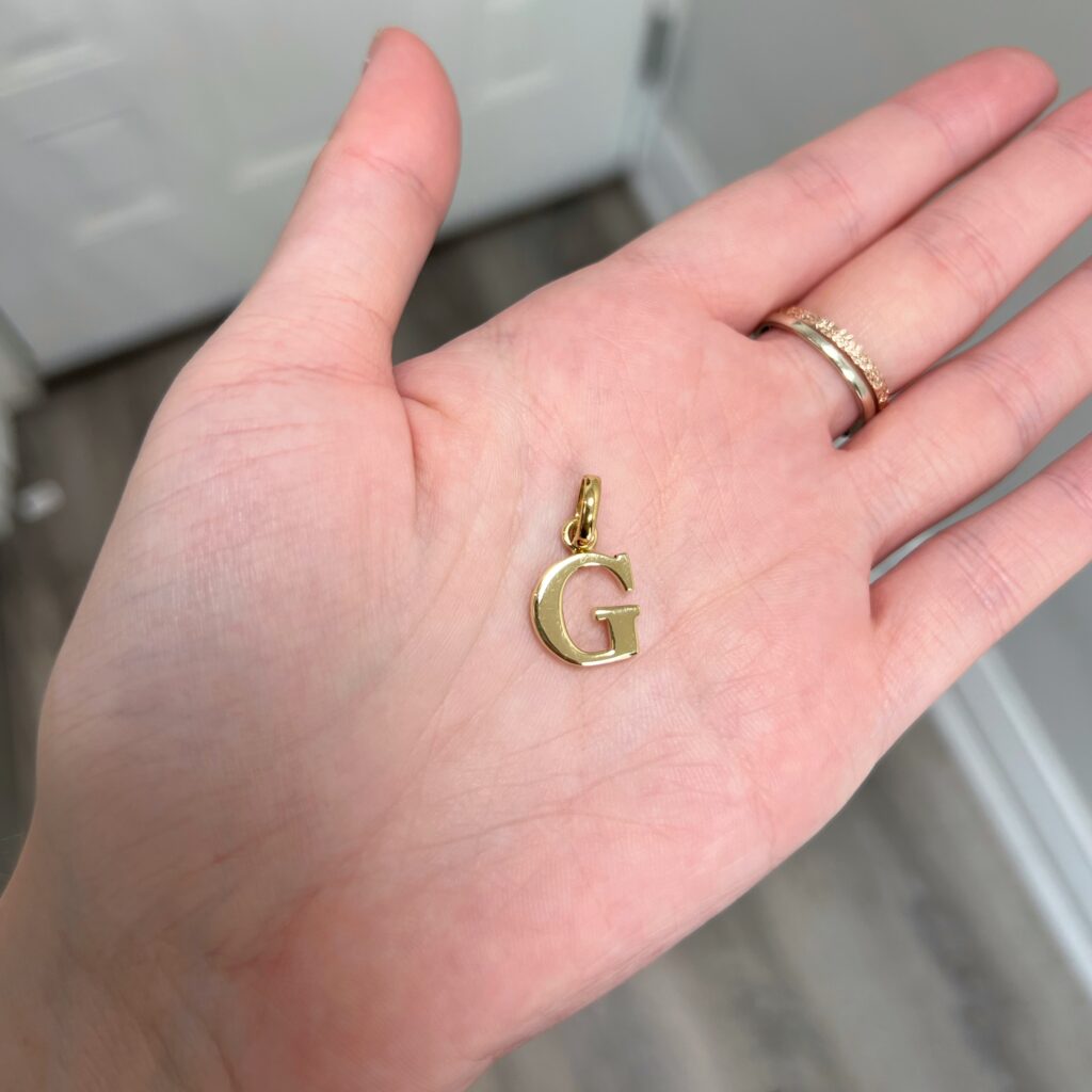 links of London 18k gold letter G initial pendant