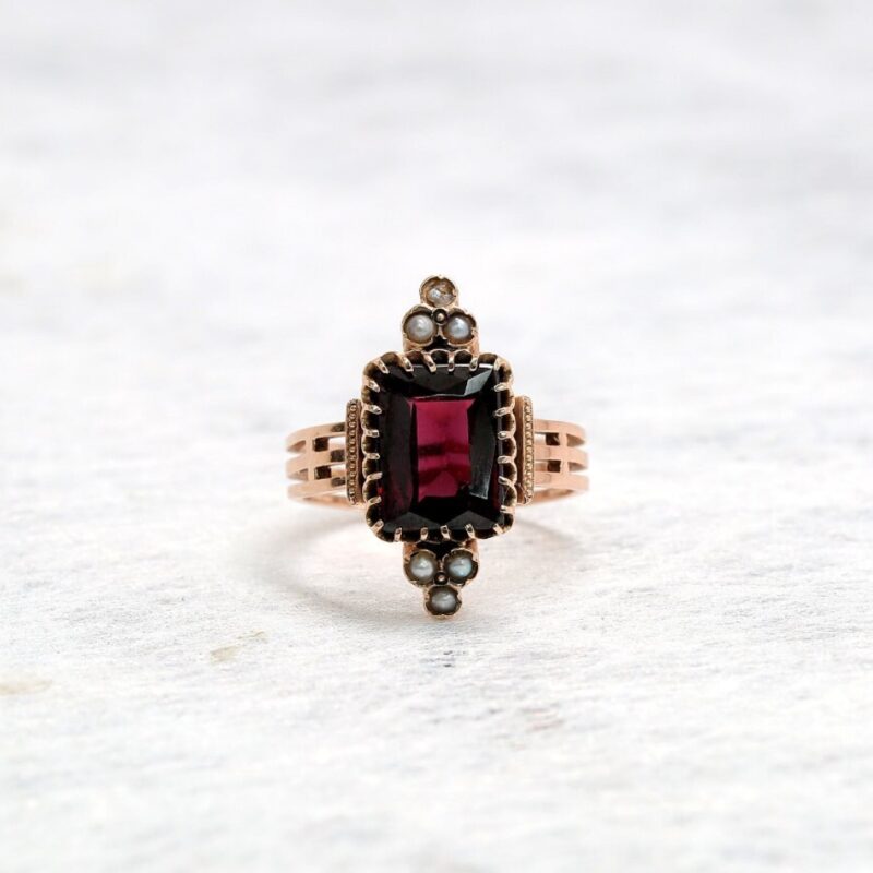 AN00080 Antique Rose Gold Rhodolite Garnet Ring